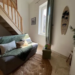 Duplex A 2 Pas De La Vielle D Avignon